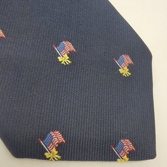 Vintage Alynn Polyester Necktie 1982 Support‎ Our Troops Flags Yellow Ribbons - Picture 2 of 6
